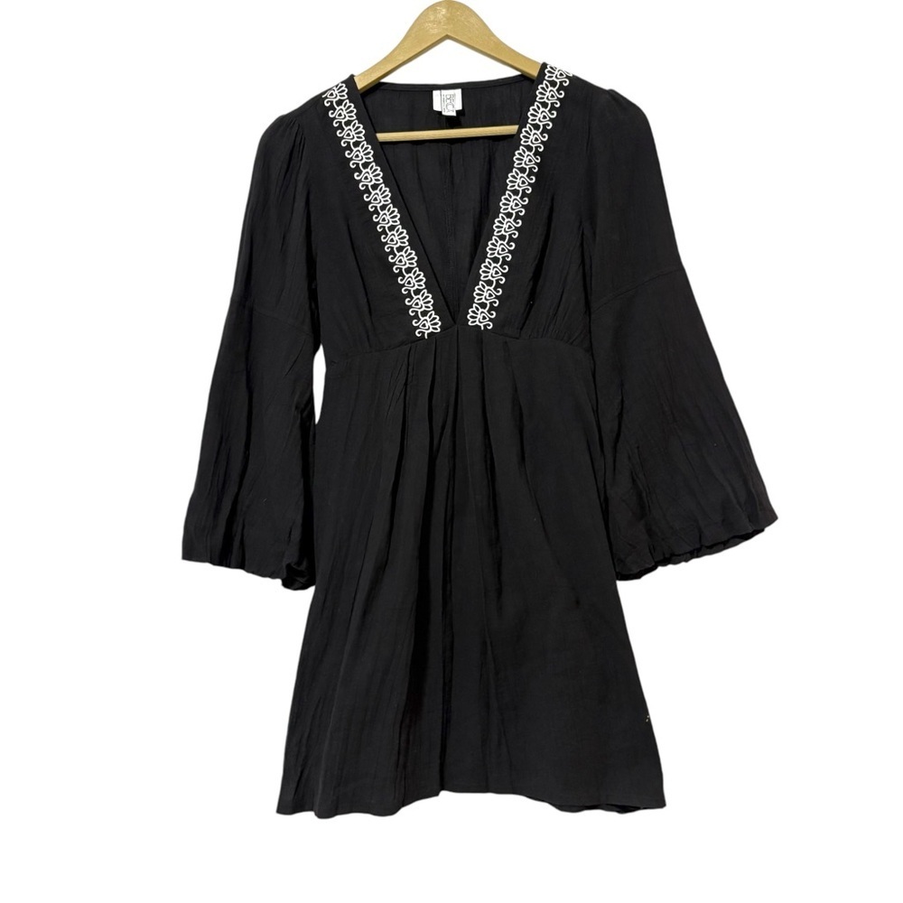 Becca Black White Embroidered Swimsuit Coverup Dress Size Small Resortwear Beach